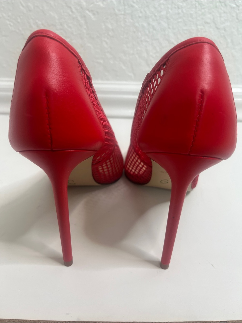 Steve Madden Red Mesh Stiletto Pumps Sz 8.5 - Picture 4 of 5